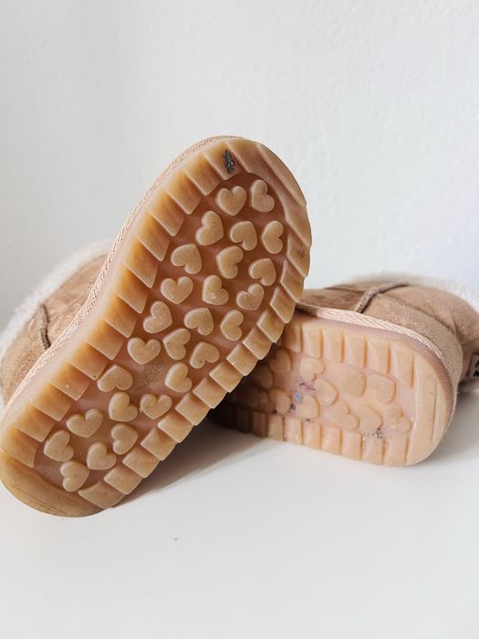 Botas Minnie com luz- Tam:23