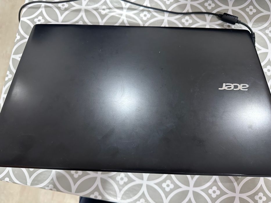 Computador Acer AMD6 Aspire E15
