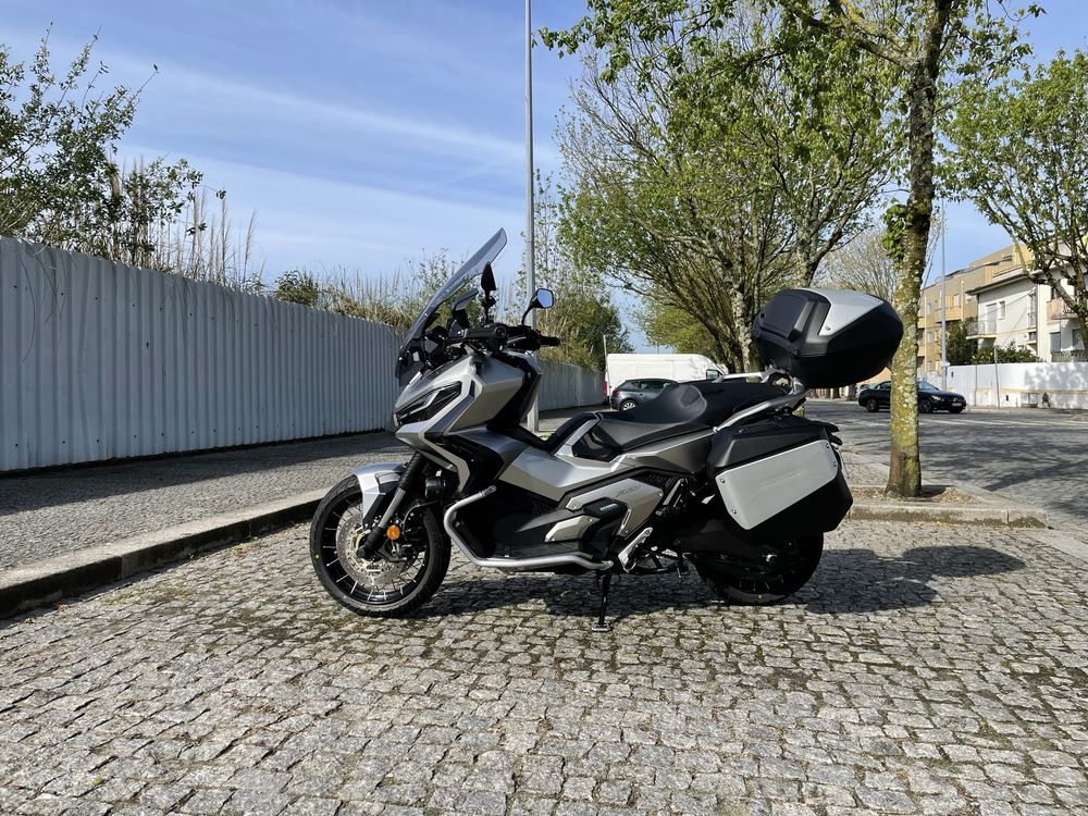 Vendo Honda X-Adv 750