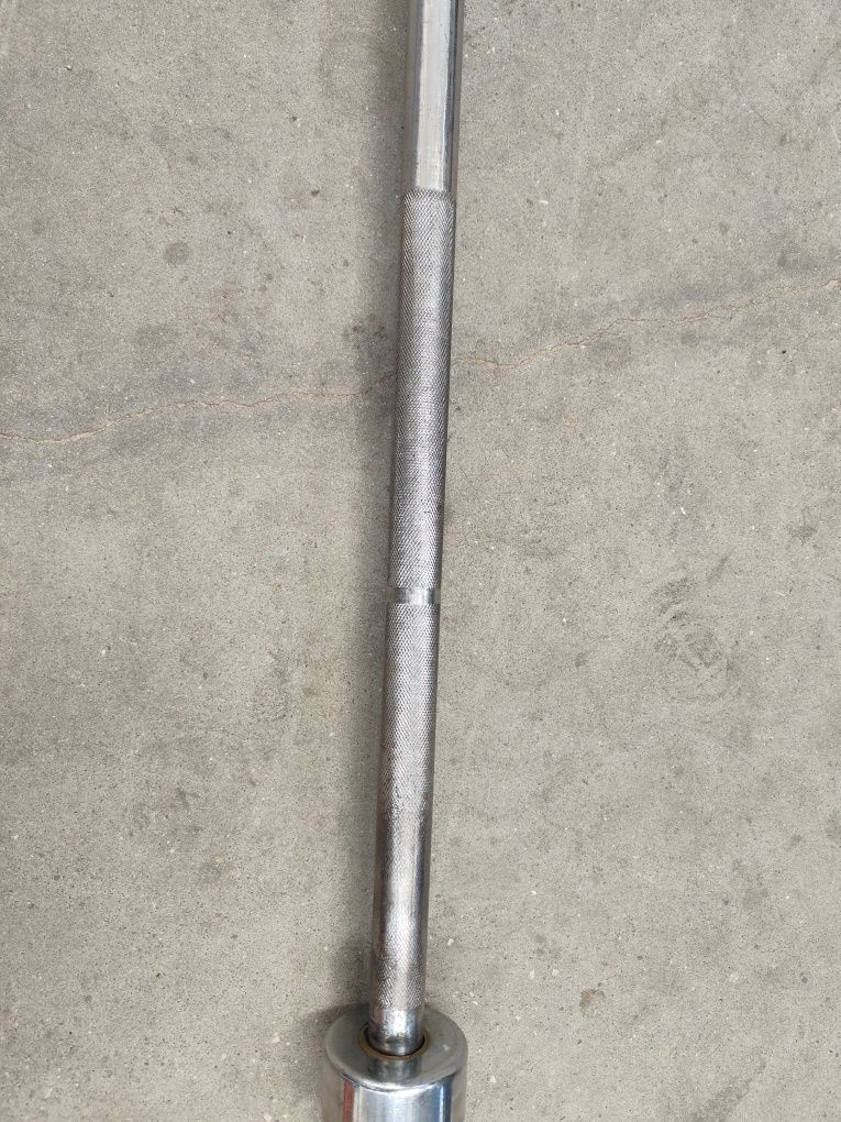 Barra olímpica 20 kg .