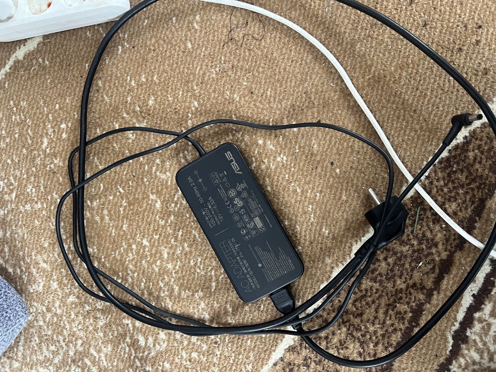 Ноутбук ASUS FX553V