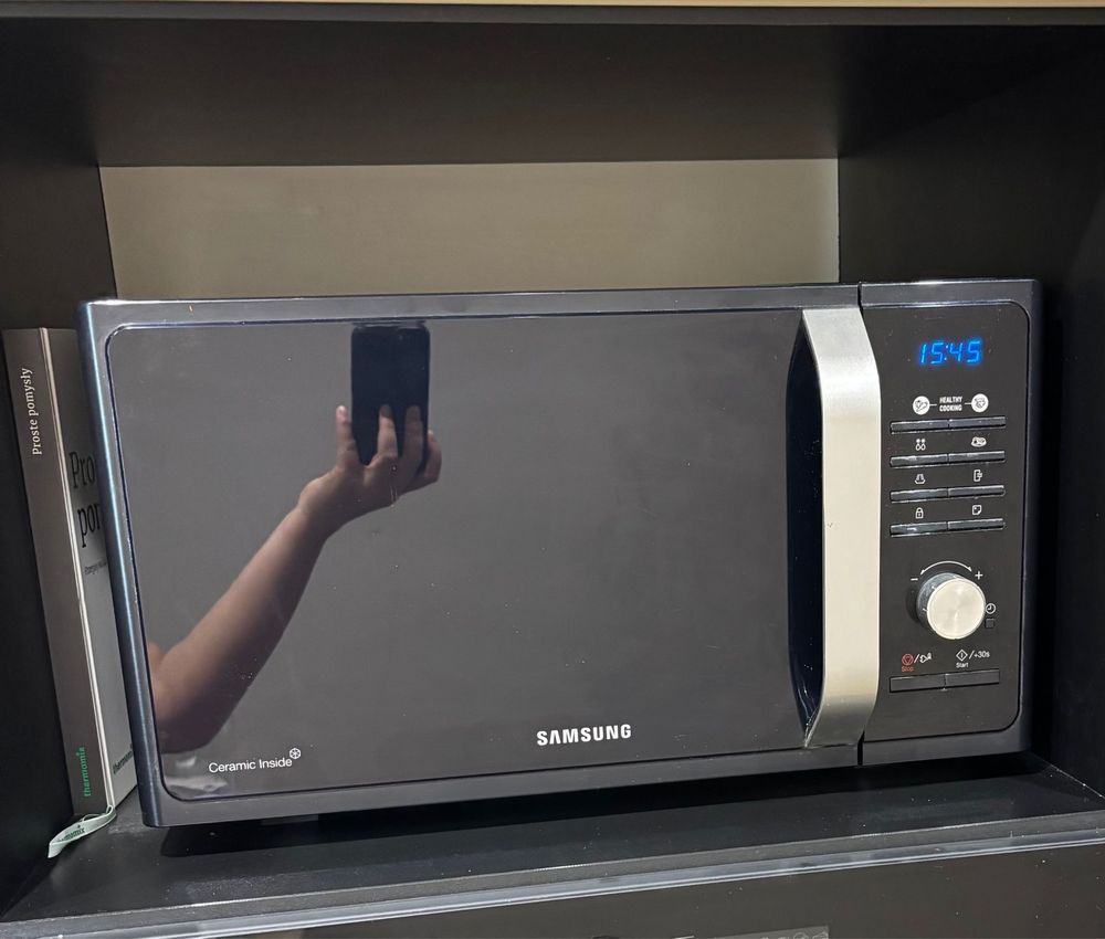 Kuchenka mikrofalowa Samsung MS23F301TFK