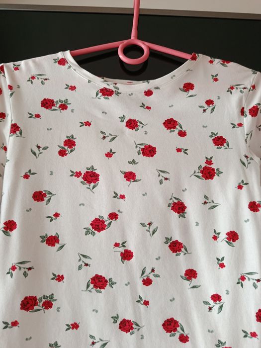 Bluzka damska w kwiaty