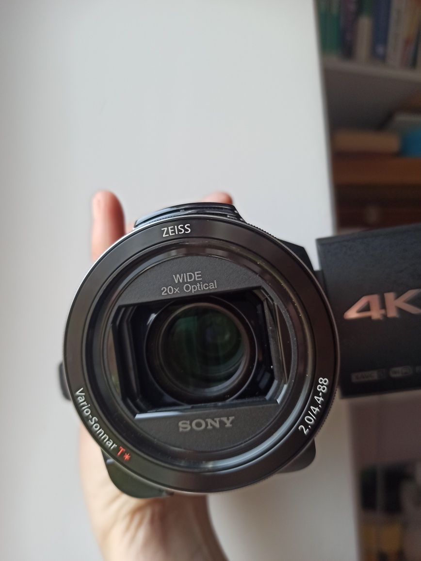 Kamera Sony AX53