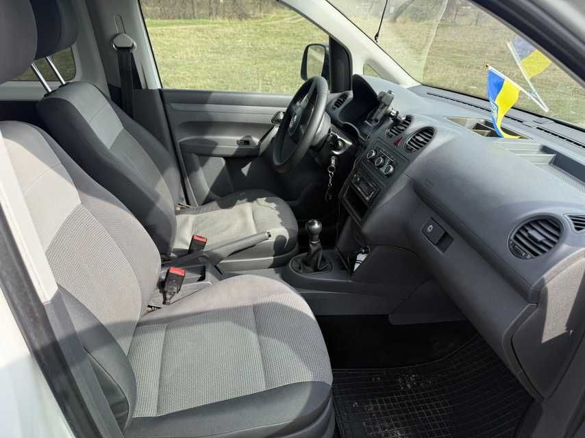Volkswagen Caddy 2011