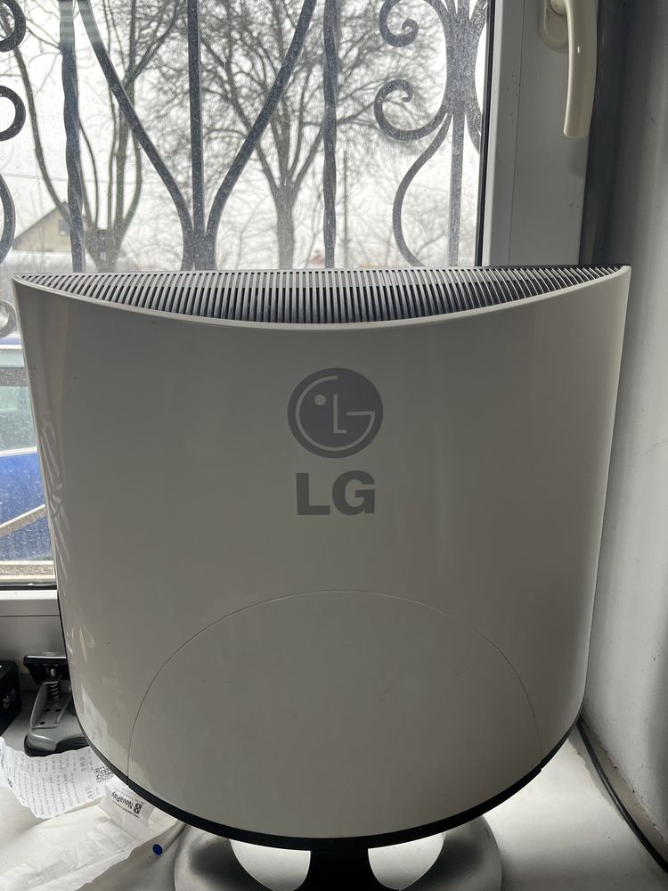 Прдам монітор LG