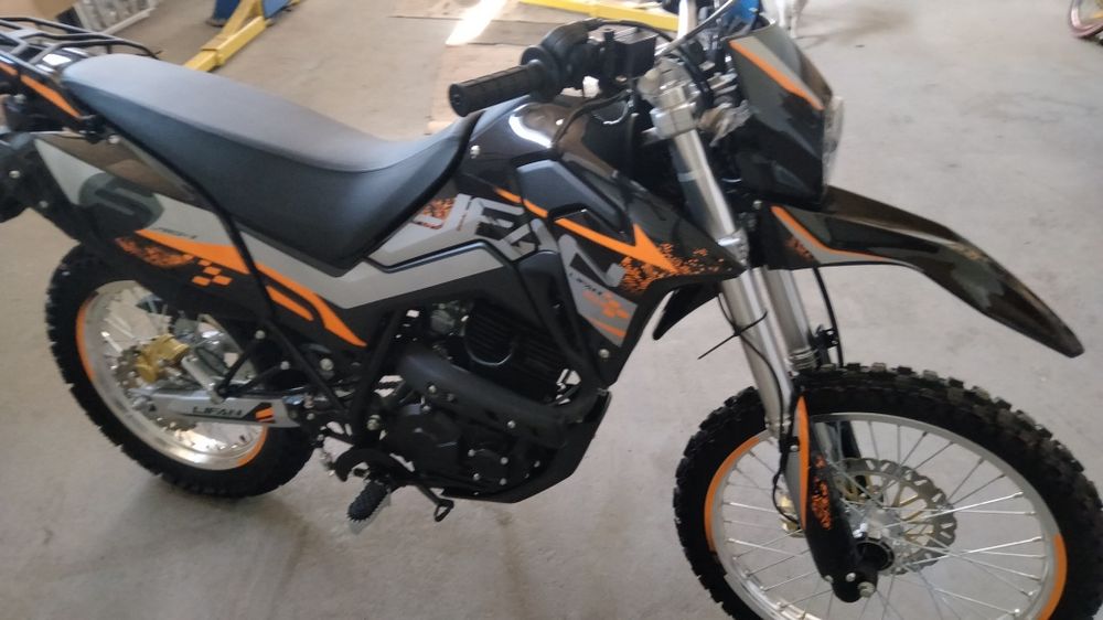 Мотоцикл Lifan kpx 250