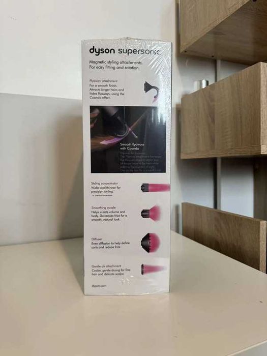 Całkowicie nowa suszarka do włosów Dyson Smart。