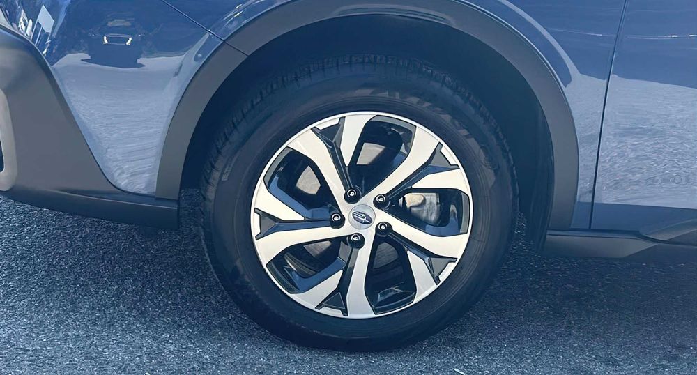 Subaru Outback      2021