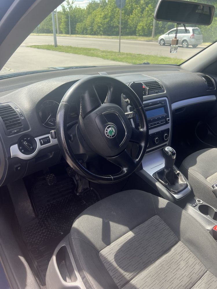 Продам skoda octavia a5 2011р.