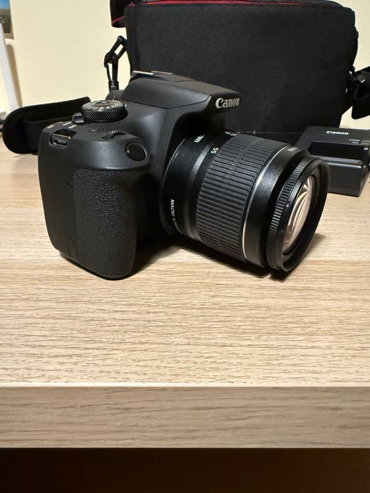 CANON EOS 2000D - Kit Máquina Fotográfica + 18-55 mm