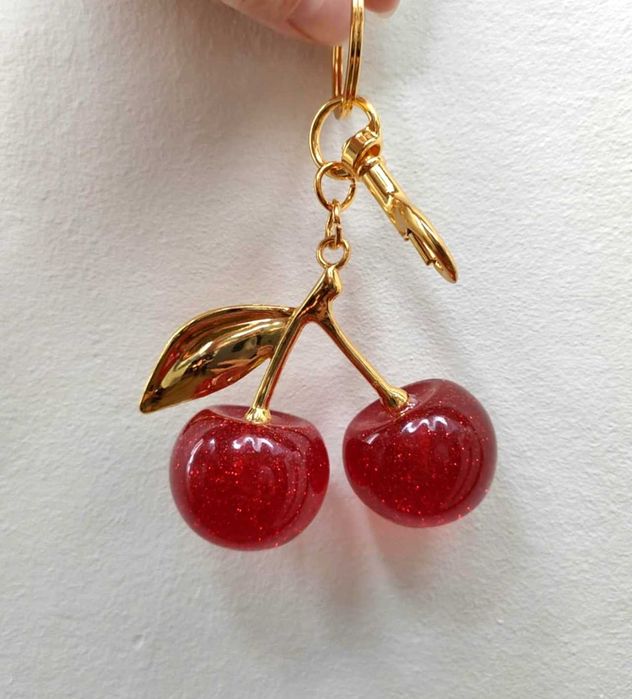 Słodkie Wiśnie Czerwone MIENIĄCE Brelok do kluczy Zawieszka Cherries