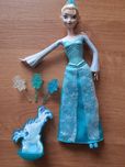 Sprzedania lalkę barbie, "Mroźną Elzę".
