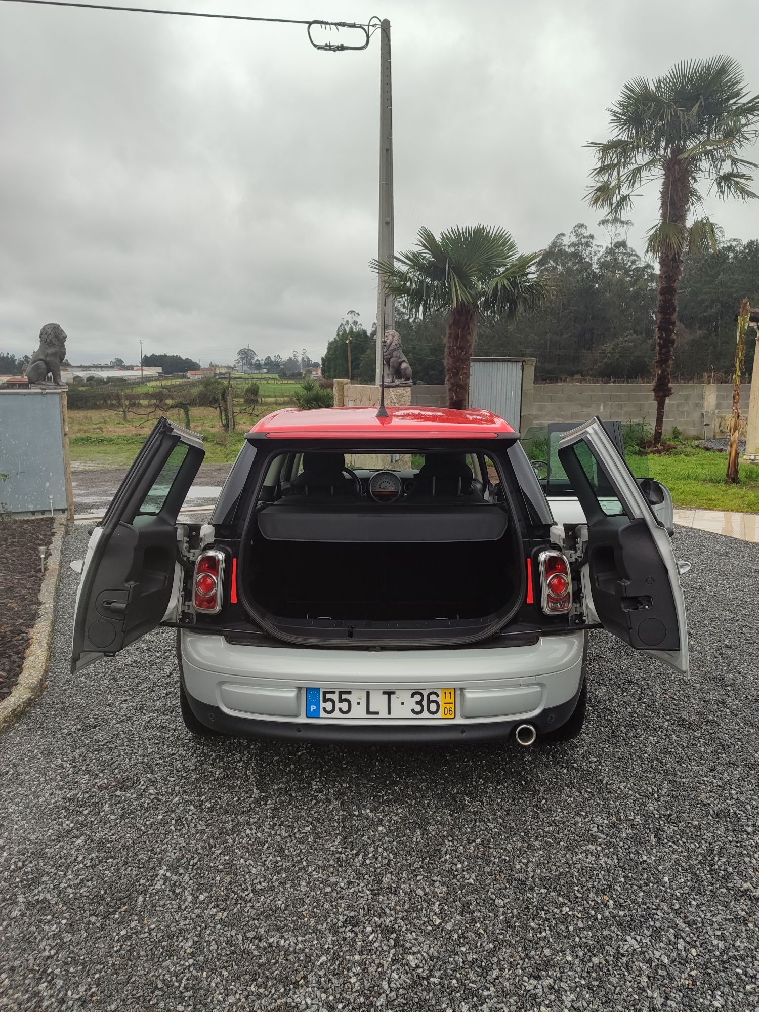 Mini Club Man "Poucos KMS"