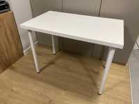 biały stolik z Ikei