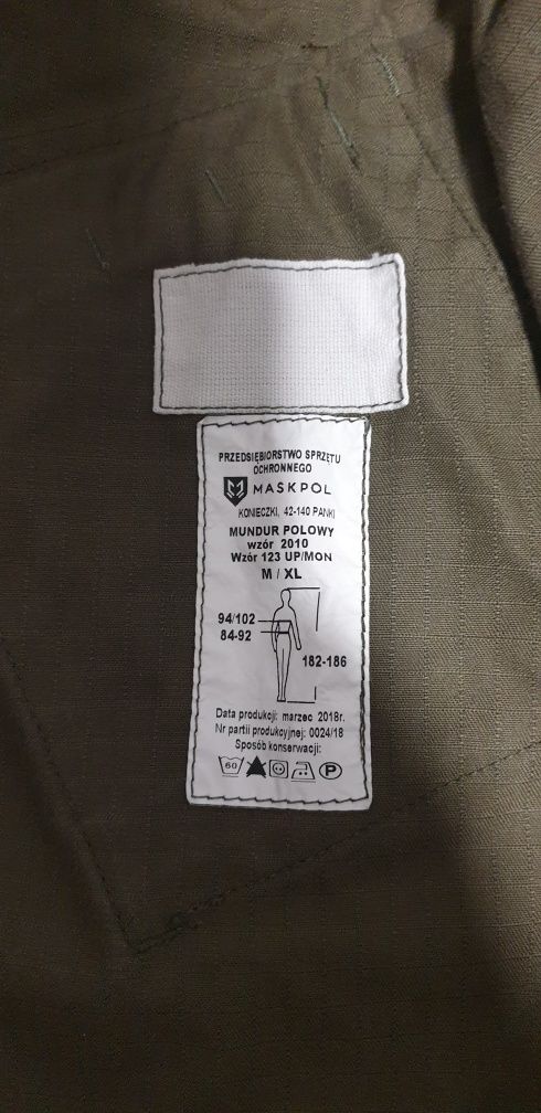 Mundur wzór 2010, M / XL, bluza i spodnie Maskpol.