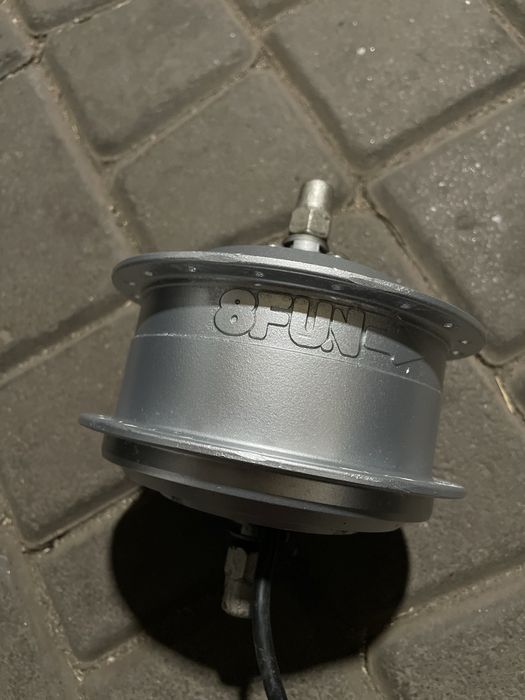 36в 350ват під дискові гальма! Редукторне мотор-колесо Bafang 8fun