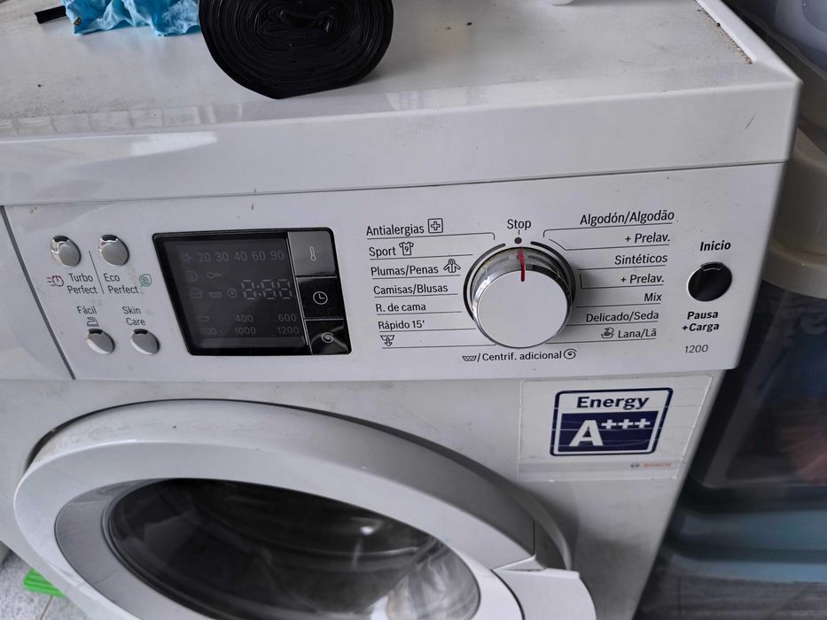Máquina de lavar roupa BOSCH