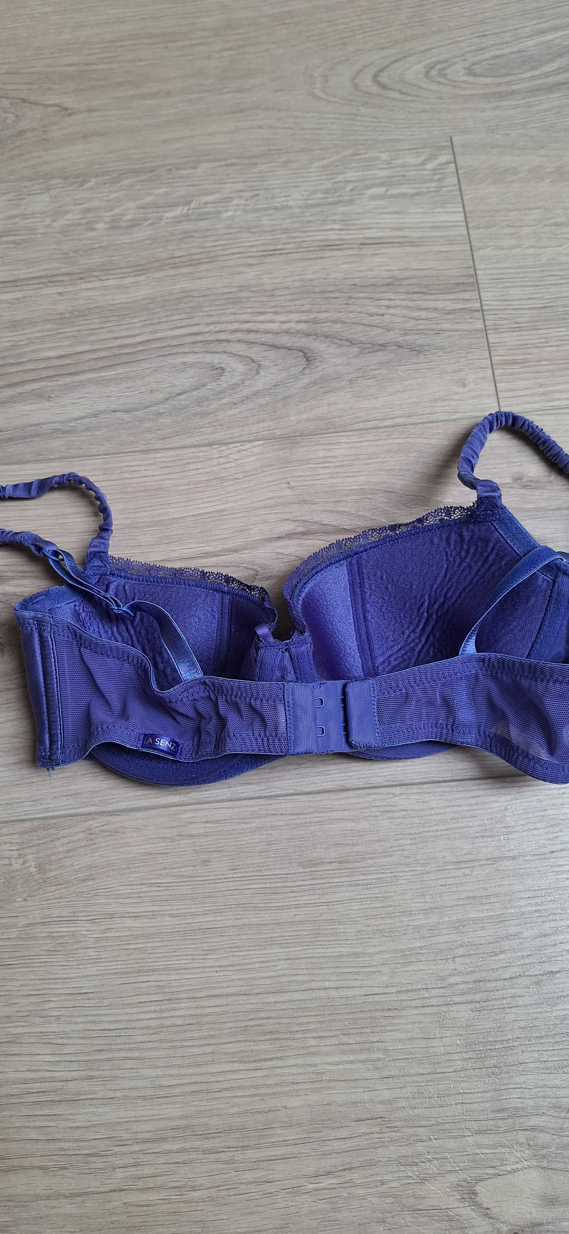 Stanik fioletowy satynowy La Senza r. 75B