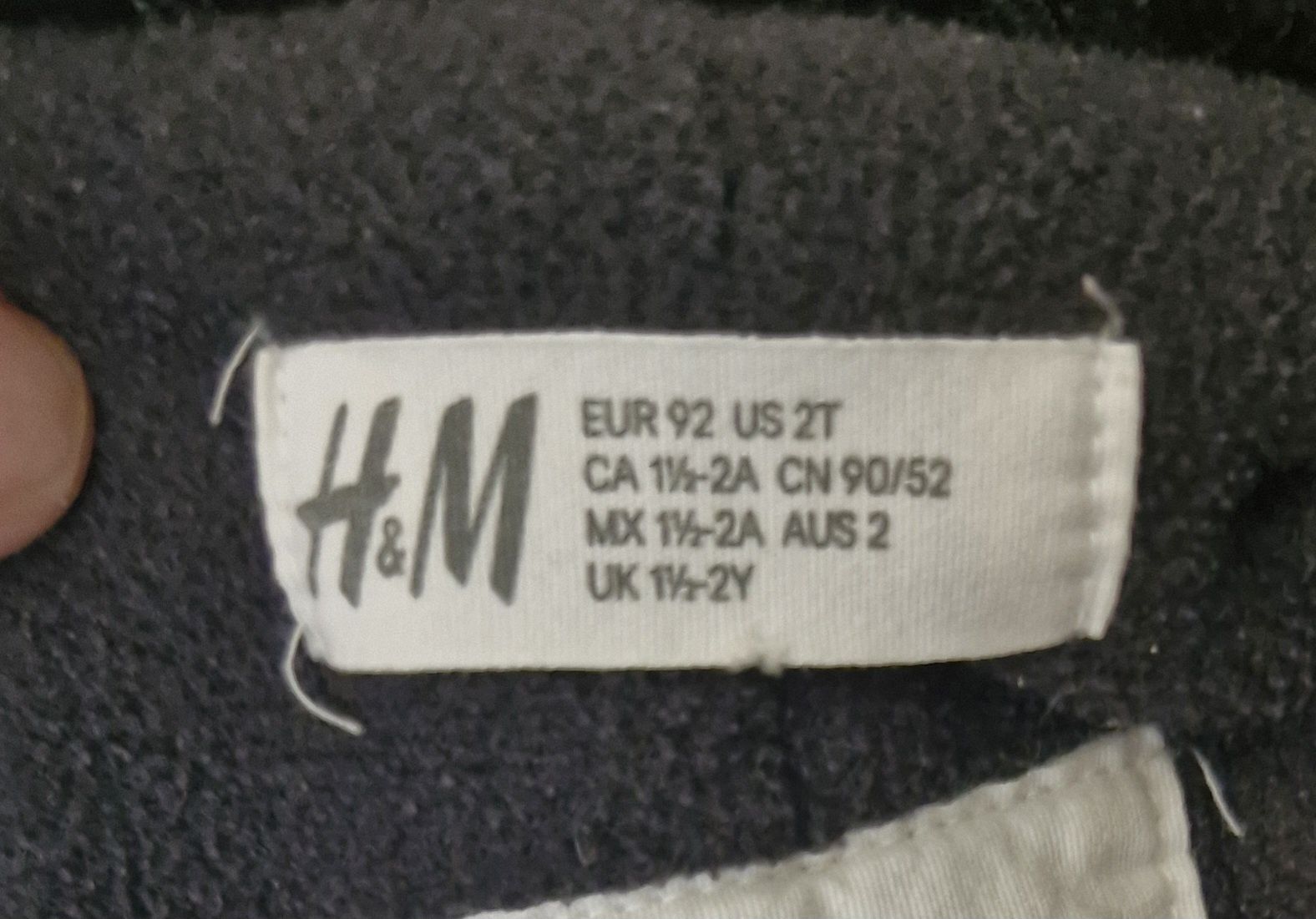 Продам теплу курточку для дівчинки H&M