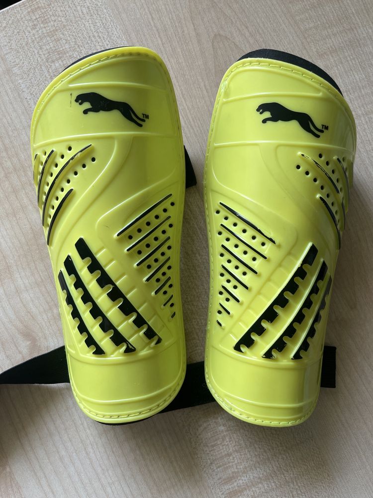 Щитки puma на ліпучках