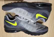 Buty sportowe Nike Air Max Invigor Rozmiar 40.5 Stan dobry