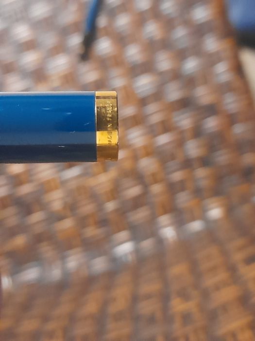 Caneta Dupont Fidélio laca aparo de ouro