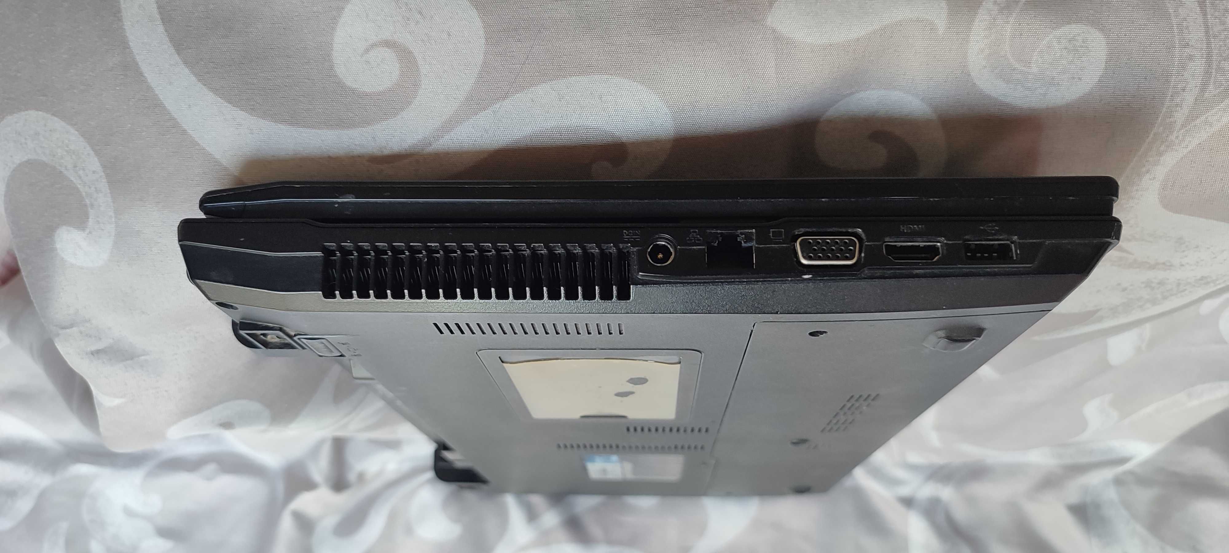 ASUS PRO P53SJ (K53SV) під відновлення.