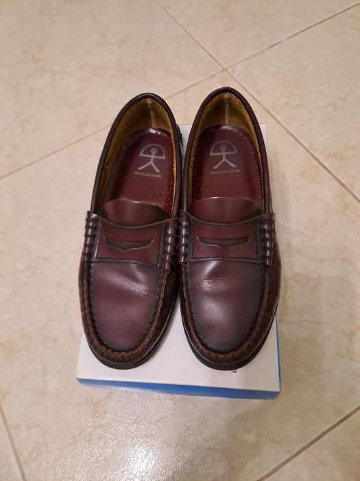 Sapatos de criança nº34 bordeaux