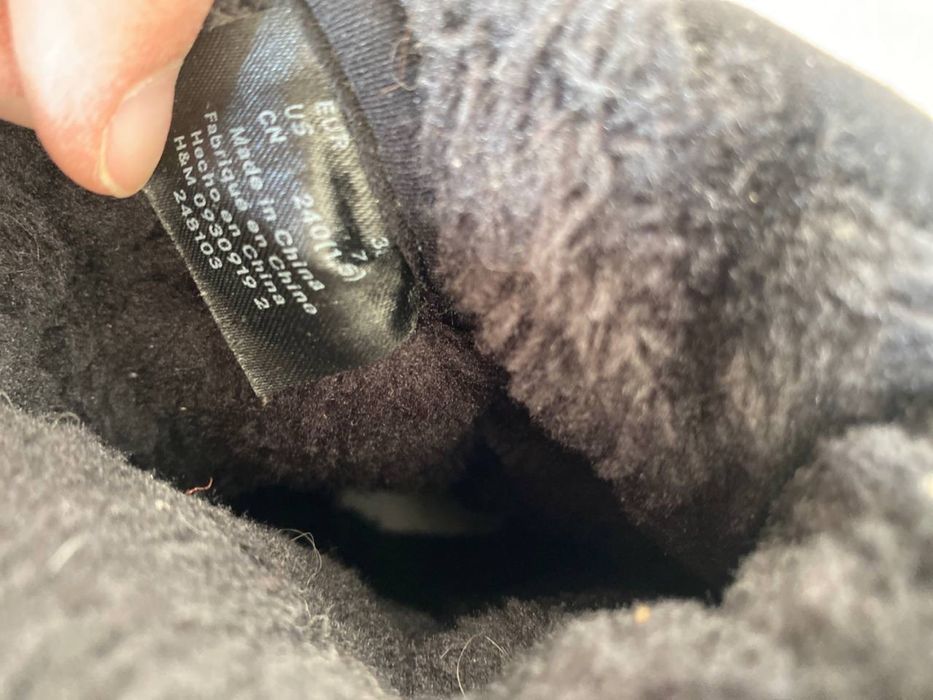 Продам жіночі ботинки