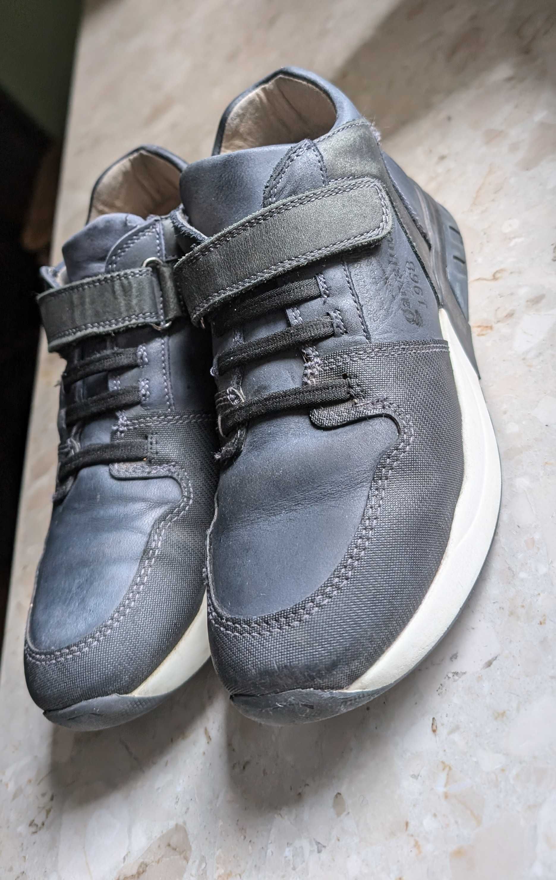 Buty Garvalin 34