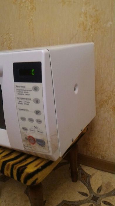 Микроволновая печь LG б.у