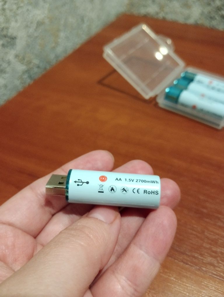 Батарейки акамуляторні АА usb пальчикові, акамуляторные батарейки