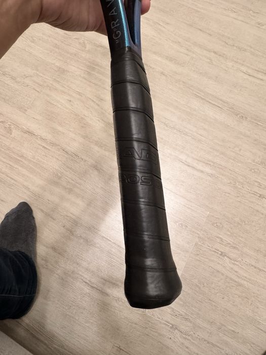 Продам ракетку Head Gravity MP 2025.