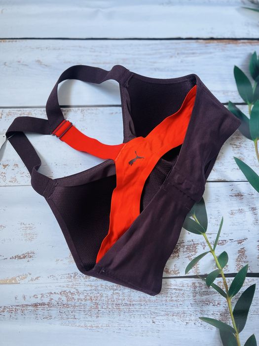 Жіночий спортивний топ Puma . Оригінал