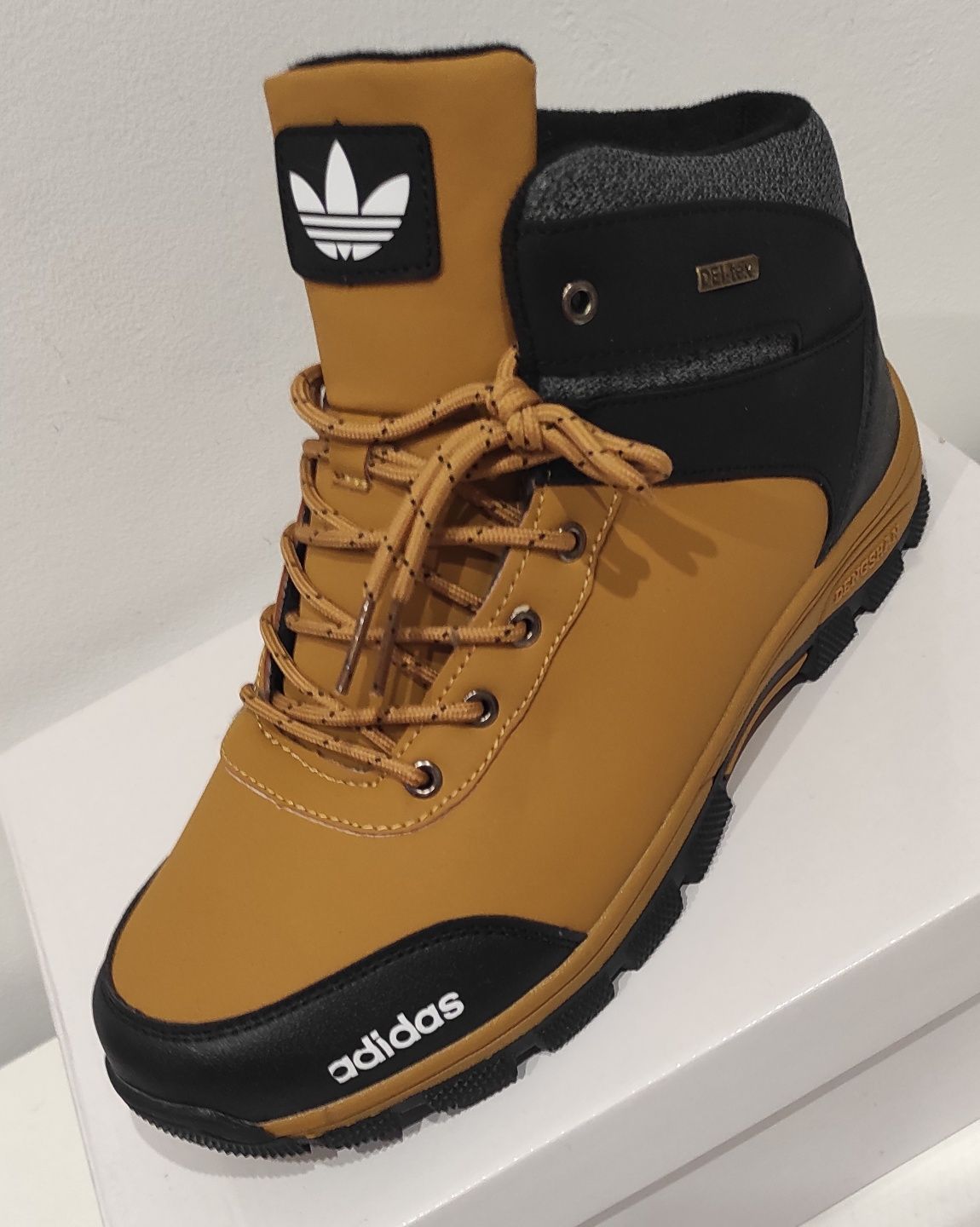 Buty ocieplane trekkingowe śniegowce