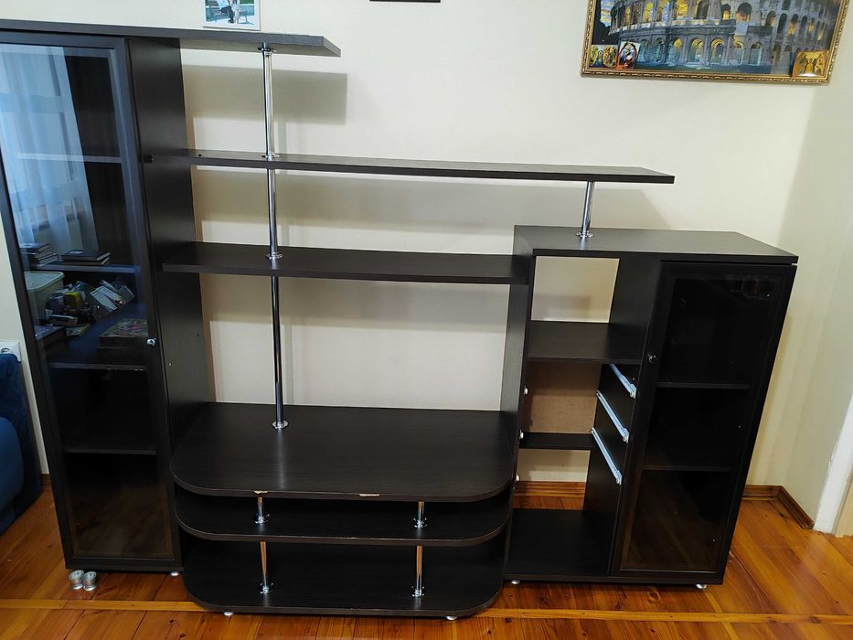 Продам стінку у вітальню