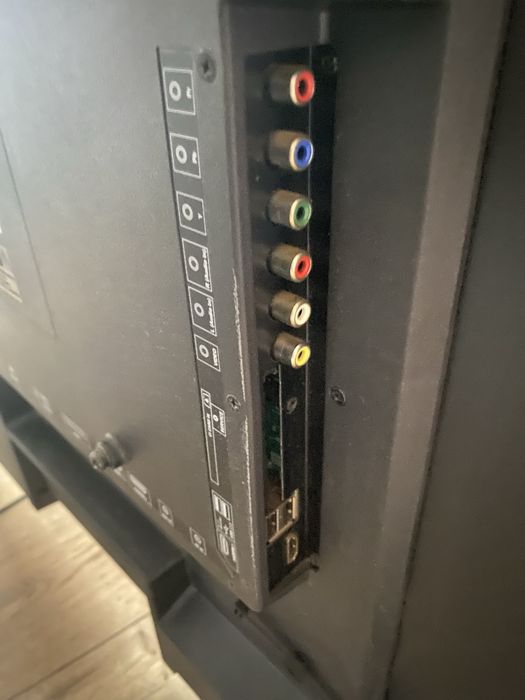 Телевізор sharp LS-40FG3142E