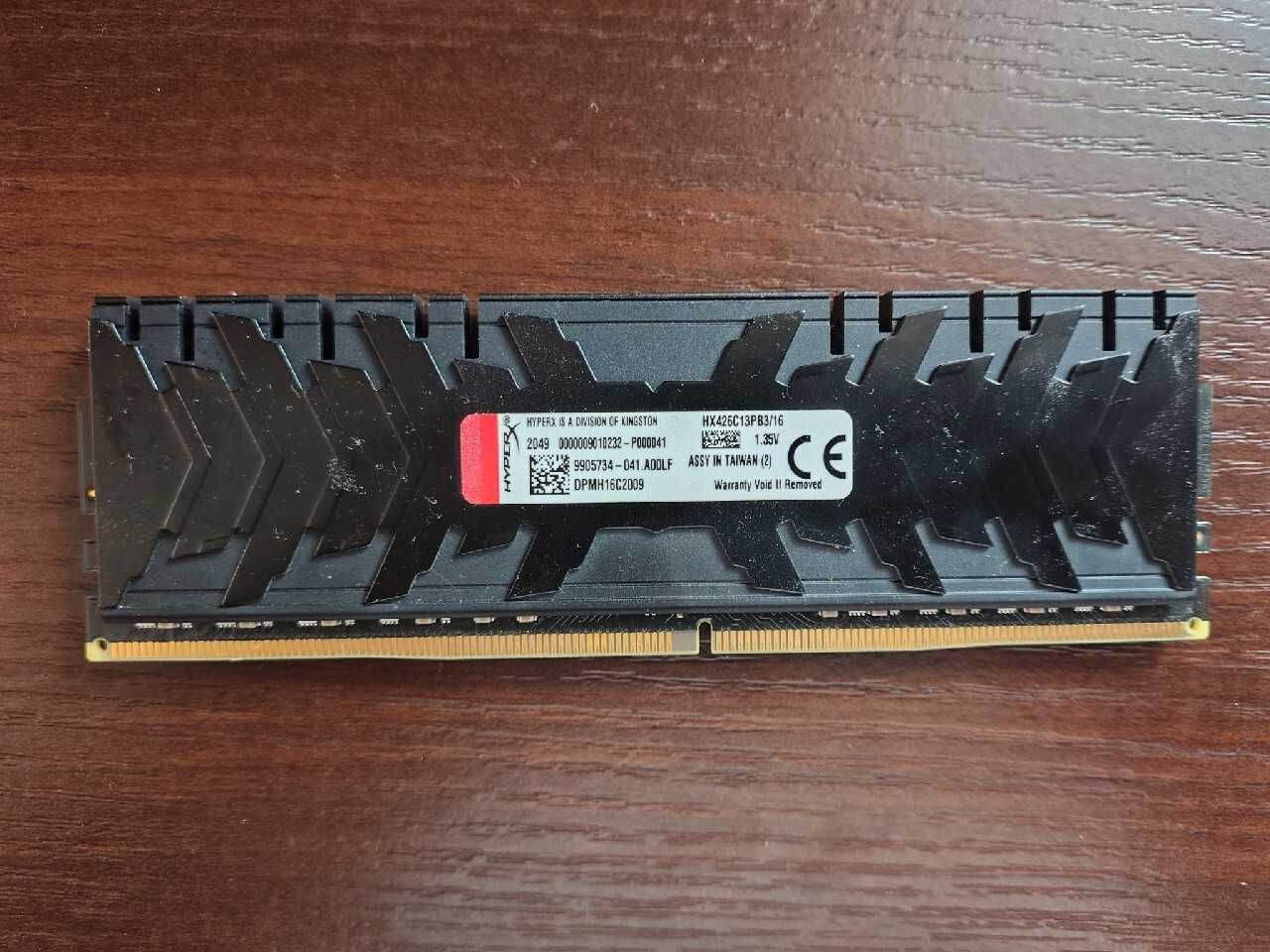 Pamięć RAM Kingston HyperX Predator HX426C13PB3/16 DDR4 16GB 2666 MHz