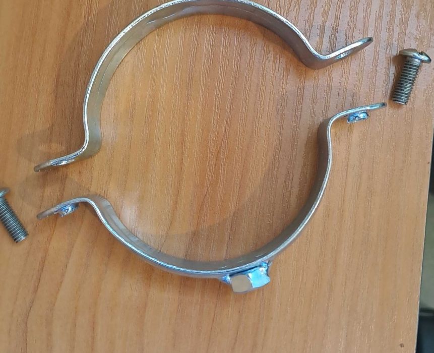 Uchwyty-obejmy ocynk do zawieszenia rur paszowych fi 75 ( op. 10szt)