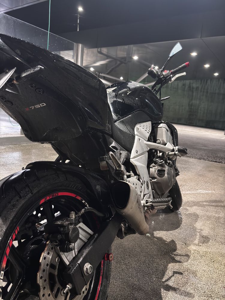 Kawasaki Z750 carta A2 35kw