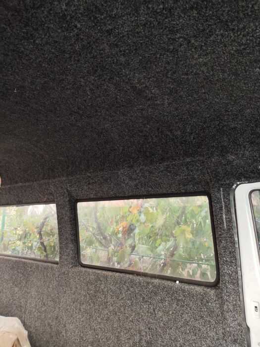 Продам два автобуса  MERCEDES -BENZ 208D и 310