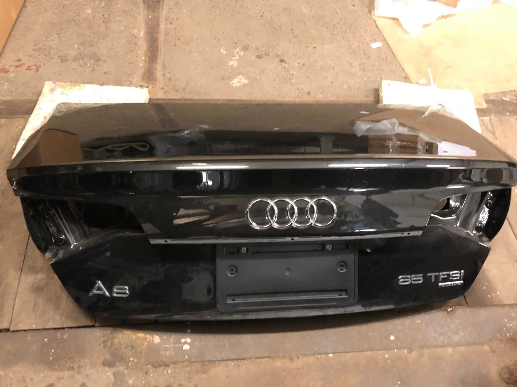Ляда Кришка Багажника Audi Ауди A8 Задняя Ляда Крышка багажника