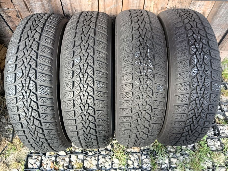 Sprzedam opony zimowe używane 165/70/14 Dunlop