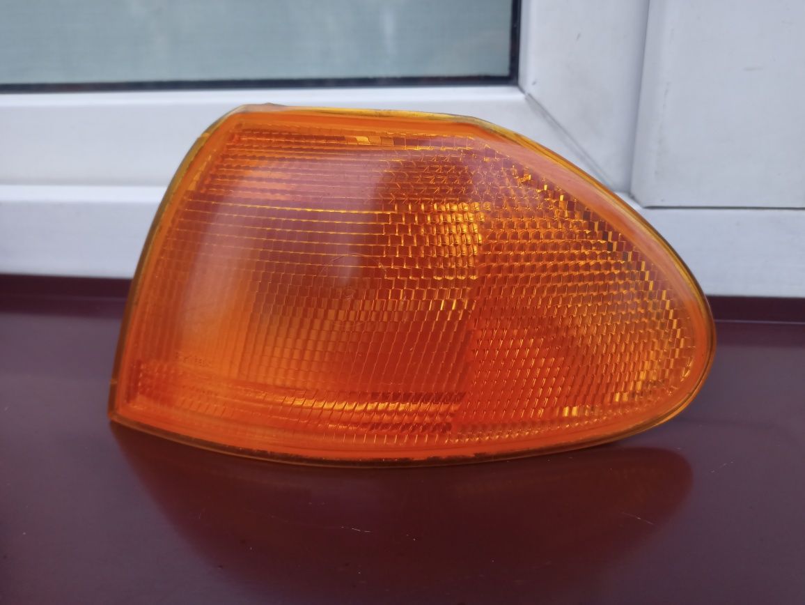 Opel Astra F kierunkowskazy kierunki prawy lewy komplet