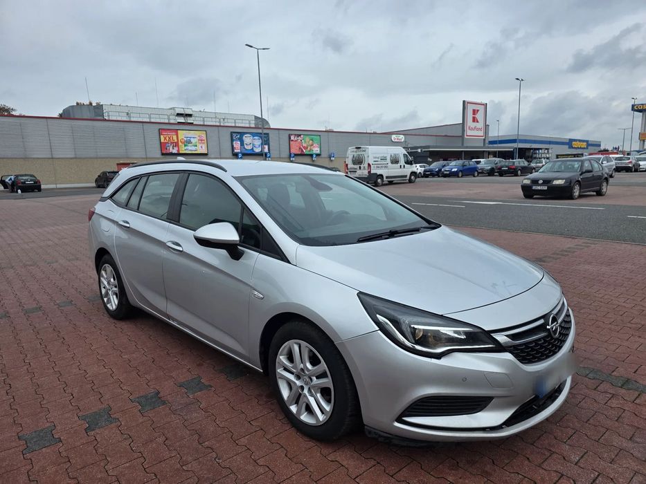Opel Astra ASTRA K W SUPER CENIE Przebieg  202tys.km