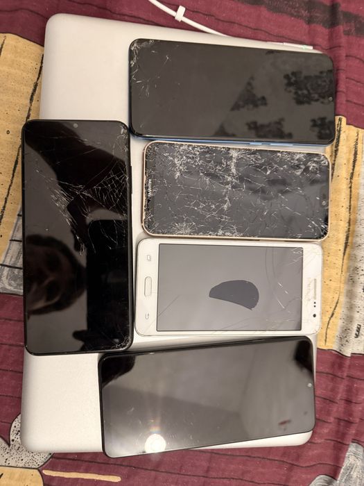Samsung oppo huawei zestaw 5 telefonow