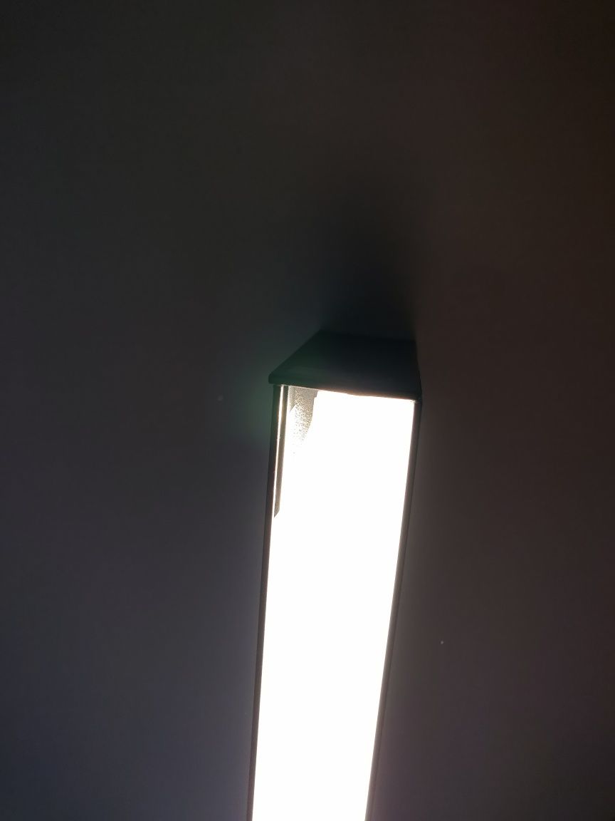 Lampa wisząca LED