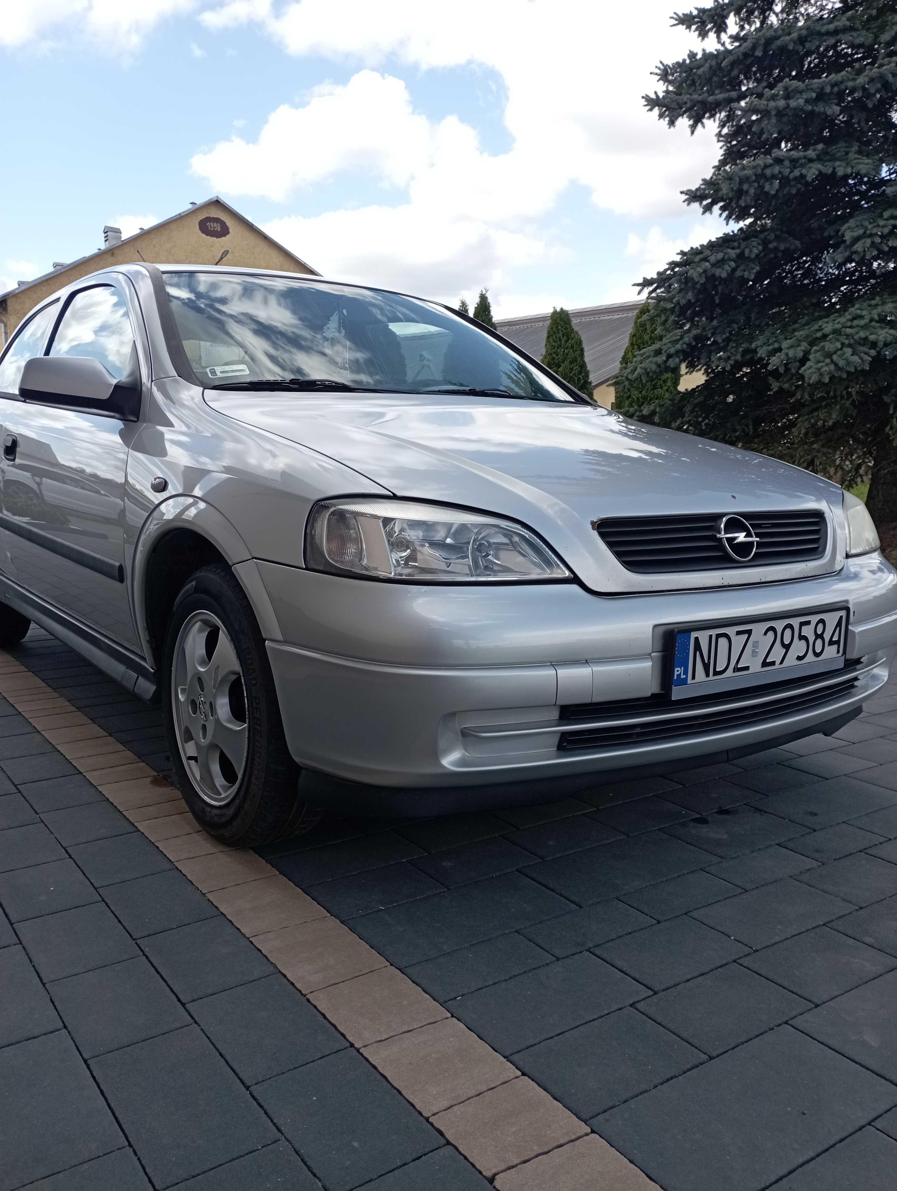 opel astra II 2003 r. benzyna