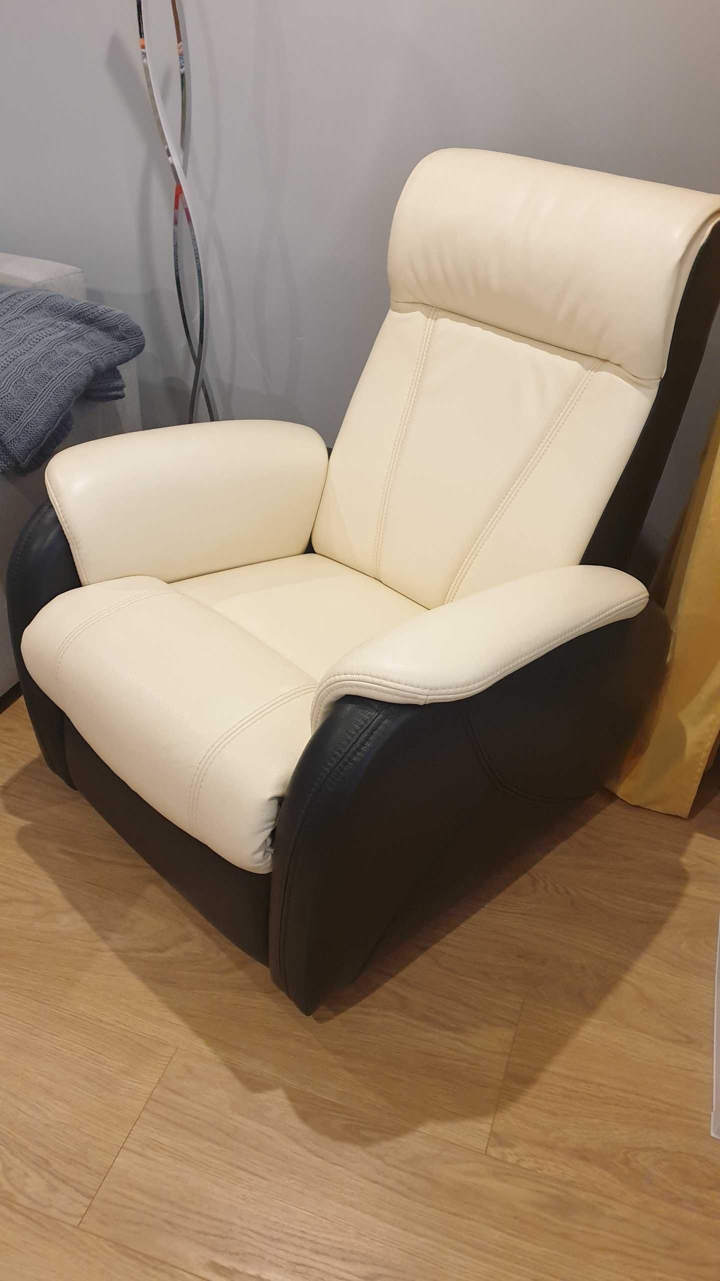 Fotel skórzany z funkcją relaks-skóra bydlęca, jak nowy